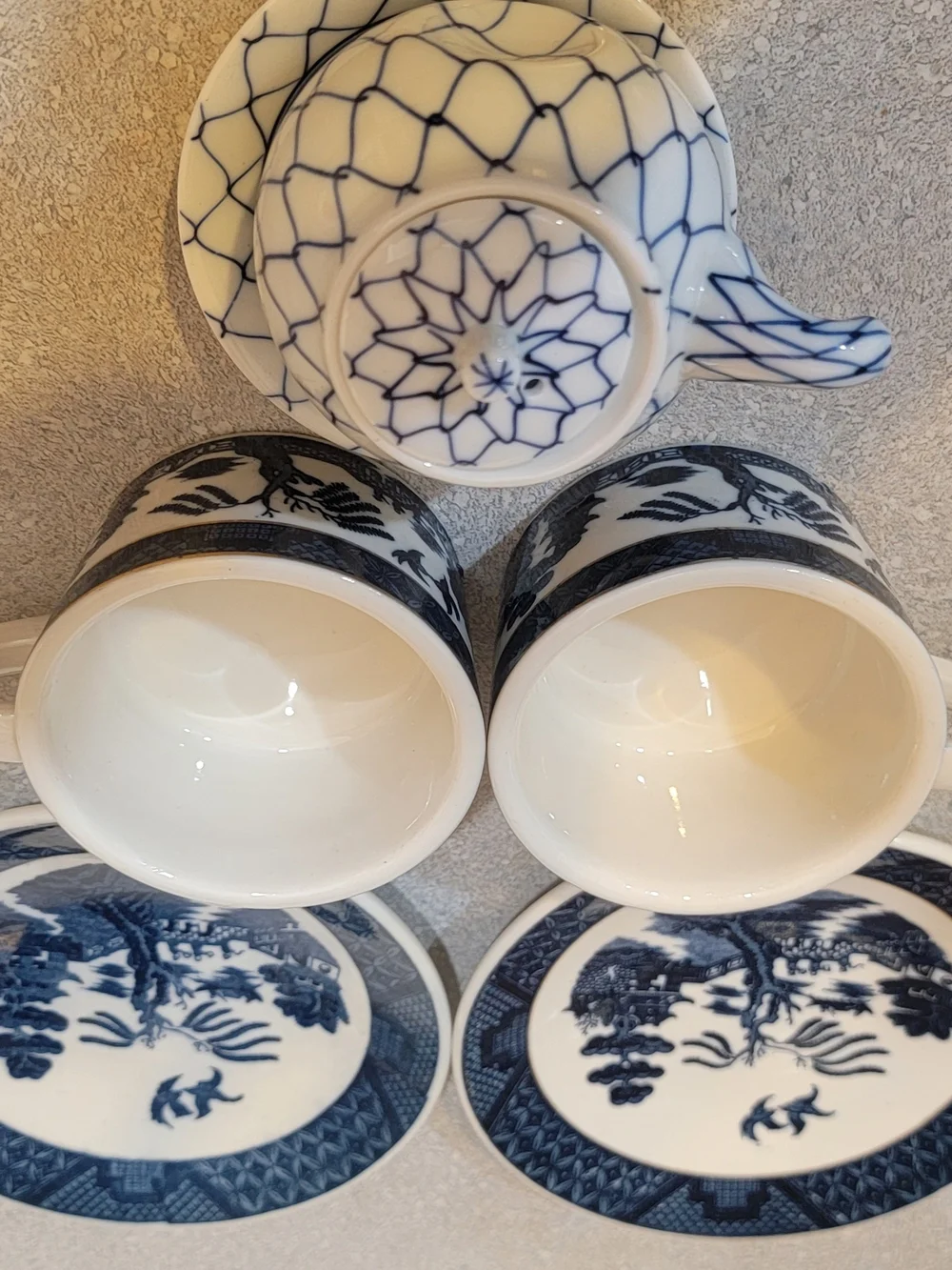 Blue and White Porcelain Tea Set - Floral & Net Pattern